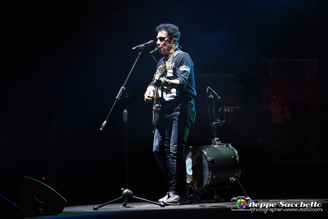 VBS_4020 - Concerto Edoardo Bennato - Peter Pan Rock 'n' Roll Tour.jpg